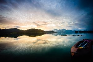 Sunrise at the Rajjaprabha Dam, Khao Sok national Park.